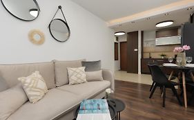 Family Apartment Near Pge Narodowy By Noclegi Renters
